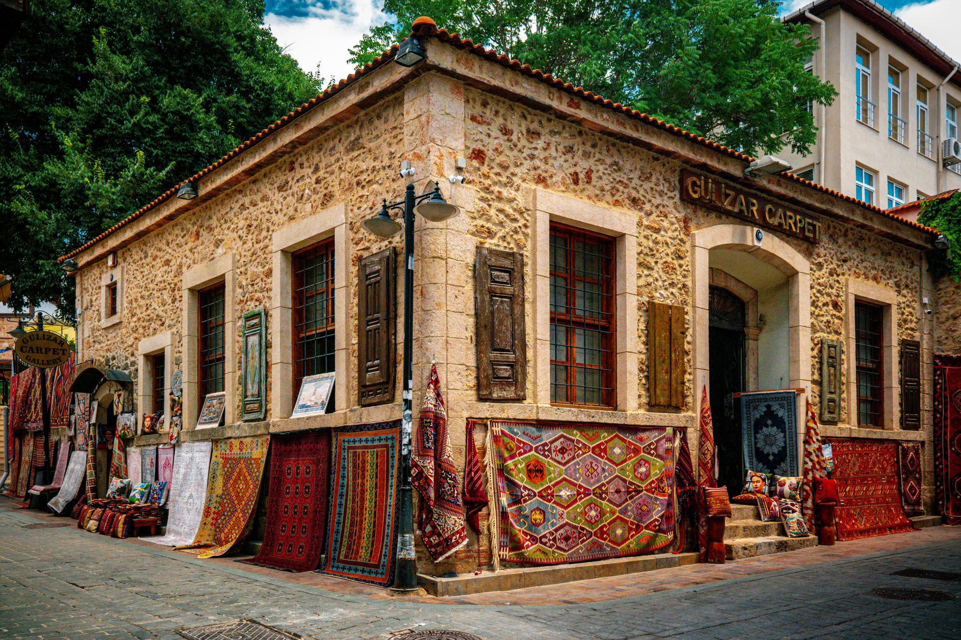 SİHİRLİ ELLER ERKEK KUAFÖRÜ Yerel İşletme fotoğrafı 6